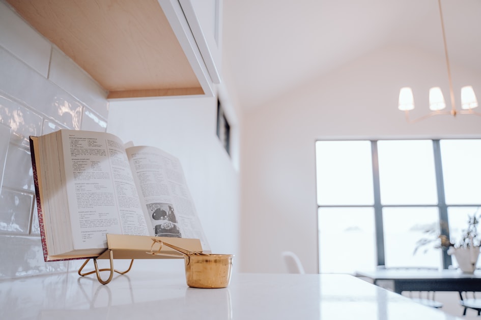 Creating a Cozy Kitchen Atmosphere